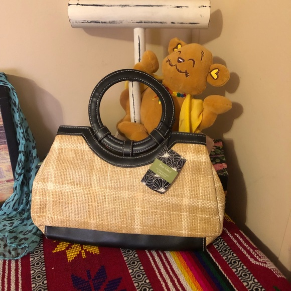 🌸5/$25🌸 Victoria’s Secret Woven Wicker Clutch - Picture 2 of 16